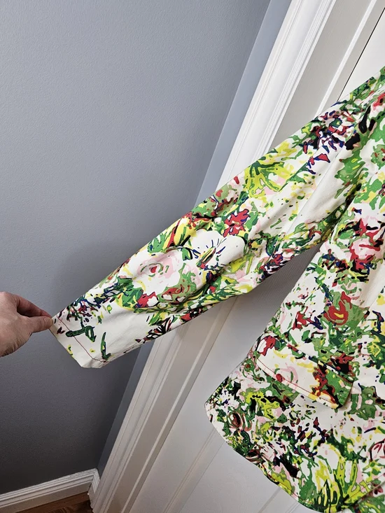 NWOT Liz Claiborne Women's White Floral Blazer Size M Red Lining Colorful Jacket - Picture 8 of 15